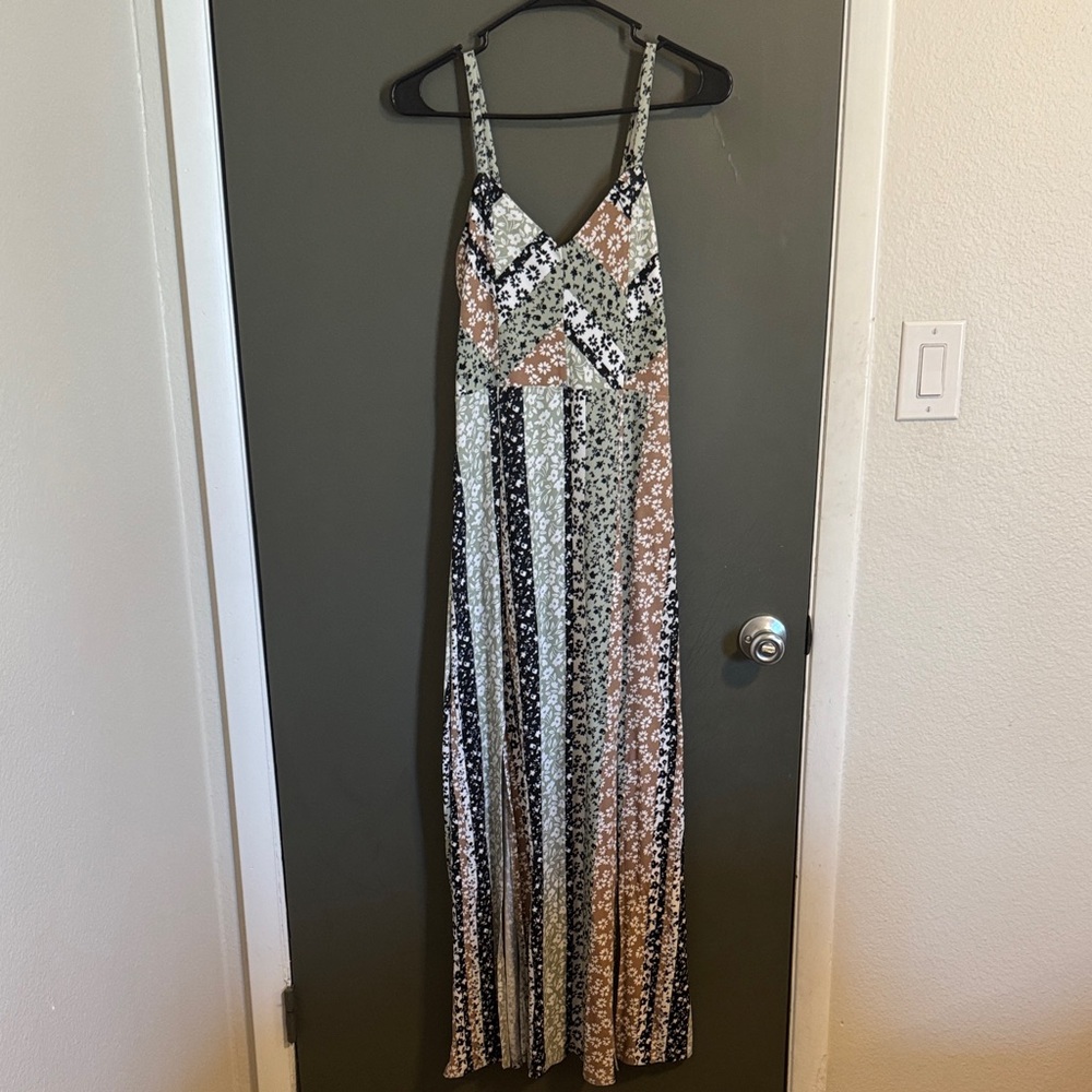 Derek Heart Black and White Floral Maxi Dress